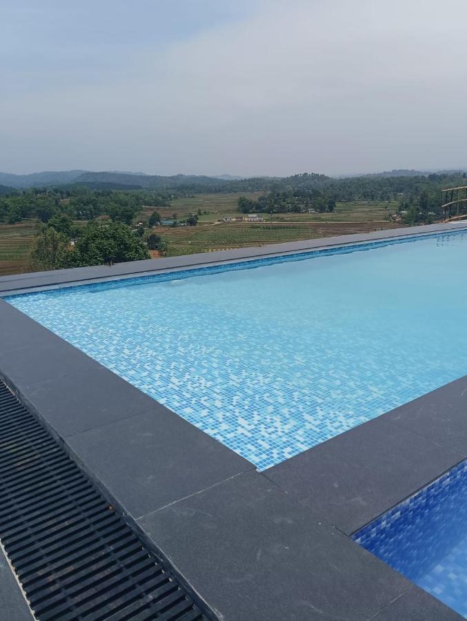 The Arcadia Resort - Umroi 西隆 外观 照片